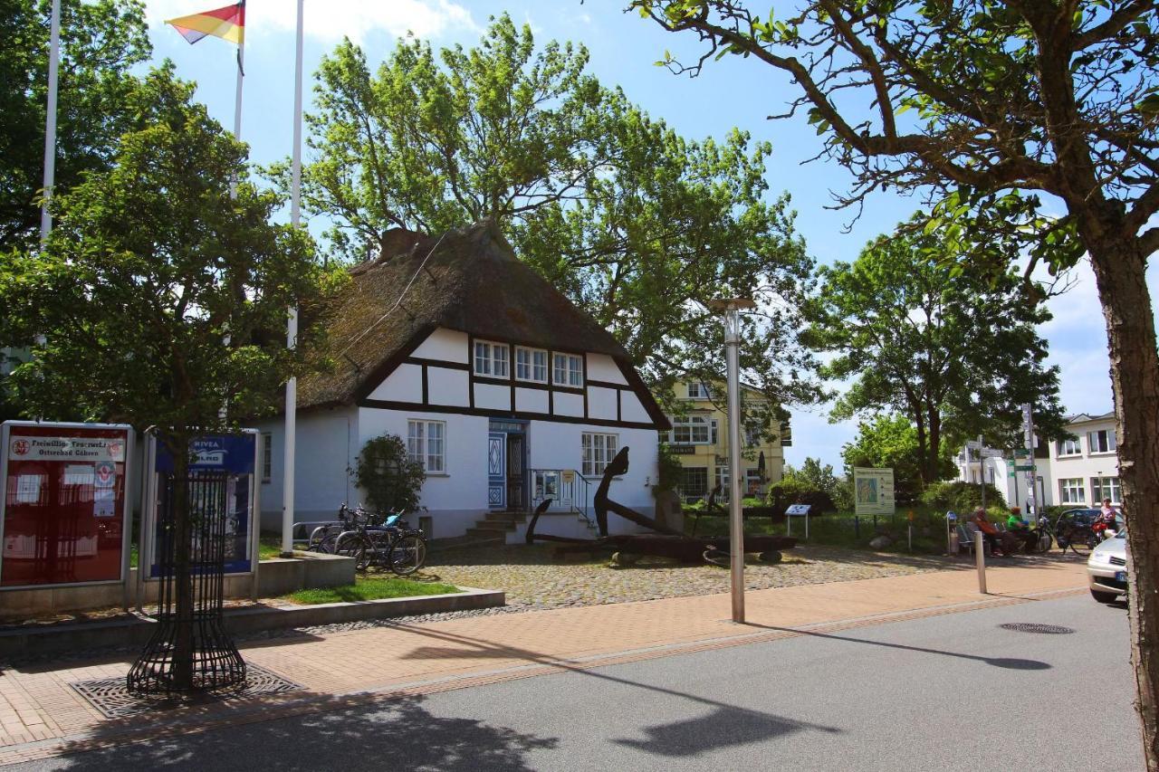 Mit Meerblick Und Balkon, Gratis Nutzung Vom Ahoi Erlebnisbad Und Sauna In Sellin - Meeresblick Fewo 29 괴렌 외부 사진